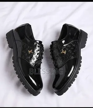 Sweet Shoes Classic Black Sneakers - Size 44