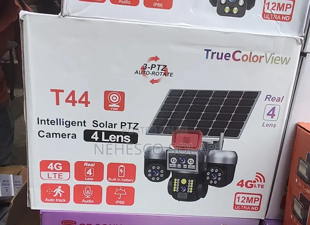 Durable 4-Lens Solar PTZ Camera with 3-Way Auto Rotation - 1