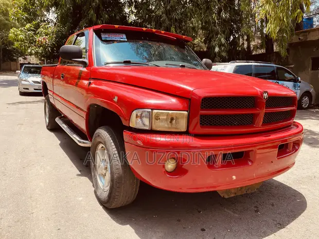 Dodge Ram Van Automatic 2001 Red - 1