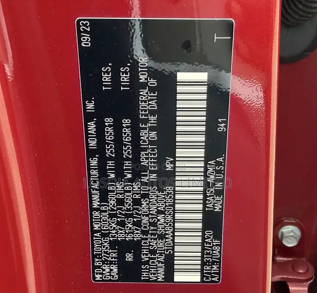 2024 Toyota Highlander XLE FWD Red - 1