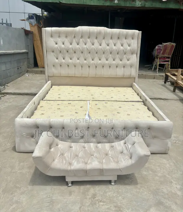 Upholstery Tufted Wooden Bedframe - 6x6 - 1