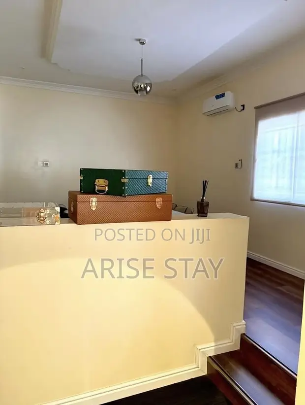 4-Bedroom Fully Detached Duplex with Private Chef | Lekki Right - 1