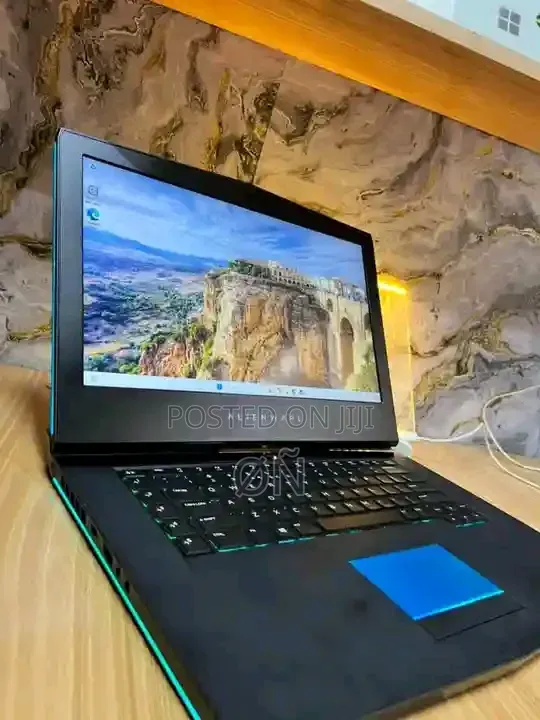Brand New Alienware M15 R4 Gaming Laptop - Intel Core i5, 16GB RAM, 512GB SSD - 1