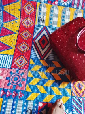 Red Alba Handbags Briefcase Mai Kyau - An Riga An Yi Amfani Da Shi