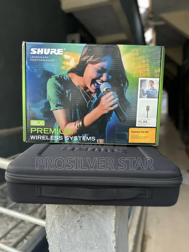 Shure BLX14/W93 Wireless Lavalier Microphone System - 1