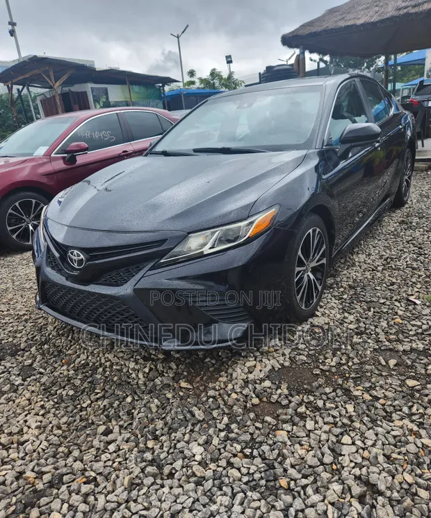 Toyota Camry 2018 Black - 1