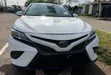 2018 Toyota Camry SE FWD White - 1