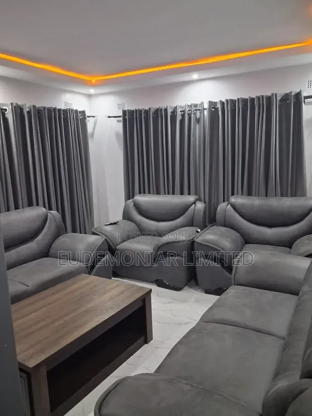 Minimalist Interior Design & Home Decoration - 1