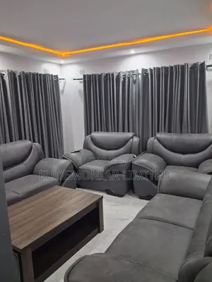 Minimalist Interior Design & Home Decoration