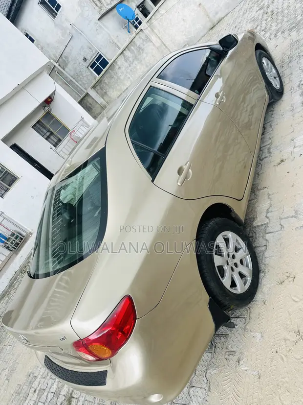 Toyota Corolla S Sedan ta 2009 - 1