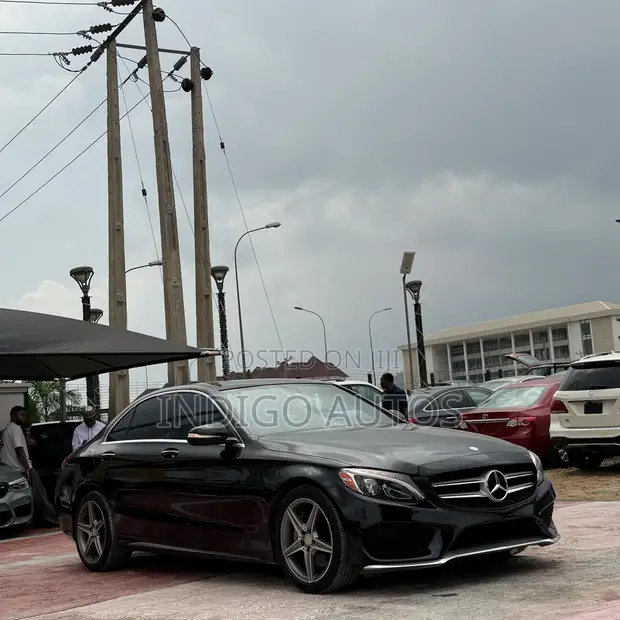 2015 Mercedes-Benz C400 4Matic AWD Sedan - 1