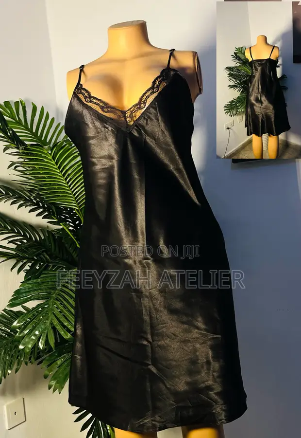 Suturar Dare ta Siliki - Thrifted - 1