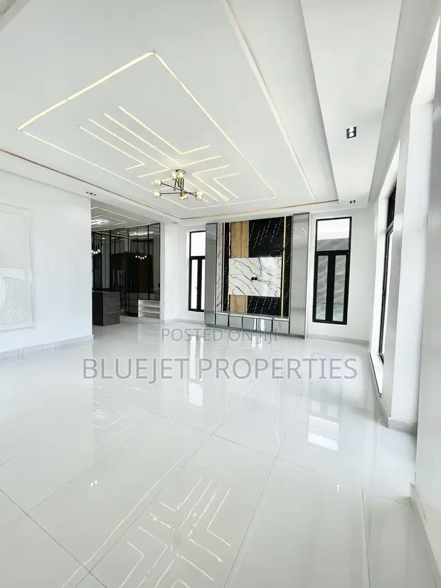 5 Bedroom Duplex a Ajah Don Siyarwa - 1