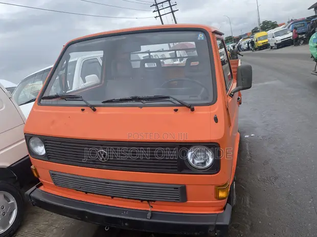 Volkswagen Transporter T4 Double Cab Pickup - 1