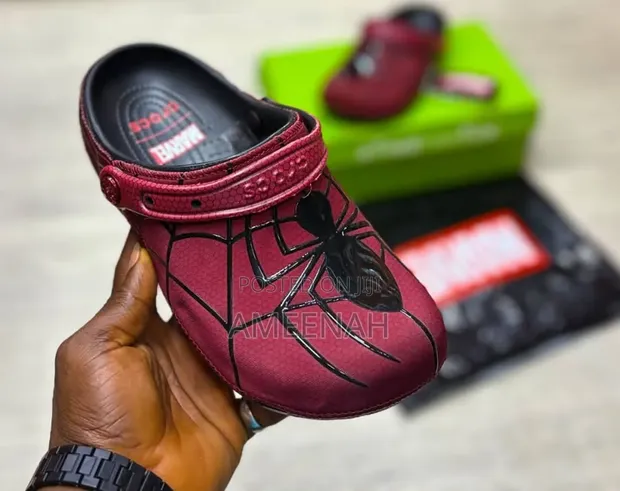 Original Marvel Spiderman Crocs - Black/Red Edition - 1