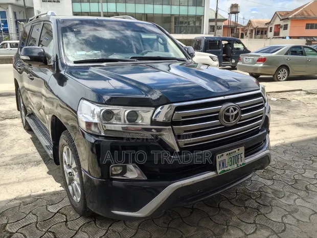 Clean Toyota Land Cruiser for Rent - 1