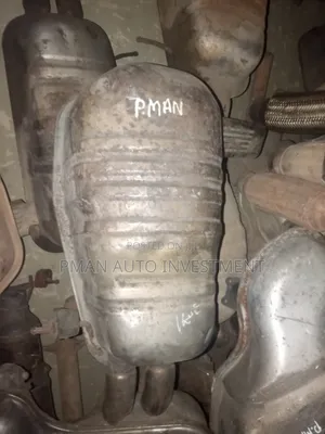 Volvo XC90 T5 Rear Exhaust Pot (Na Amfani)
