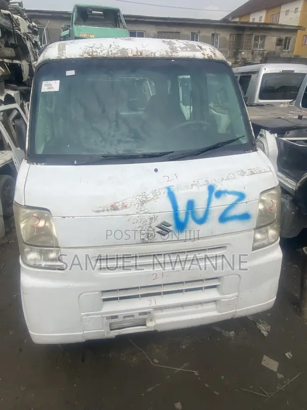 Suzuki Every 2010 Bus - 1