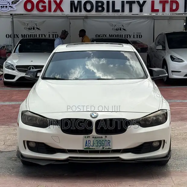 2013 BMW 328i White - 1
