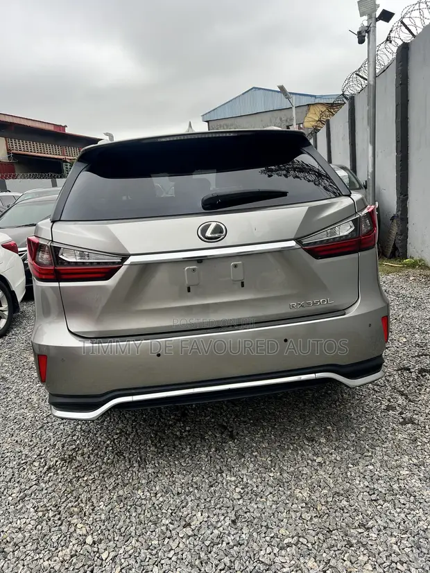 2019 Lexus RX 350L Luxury AWD - Gold - 1