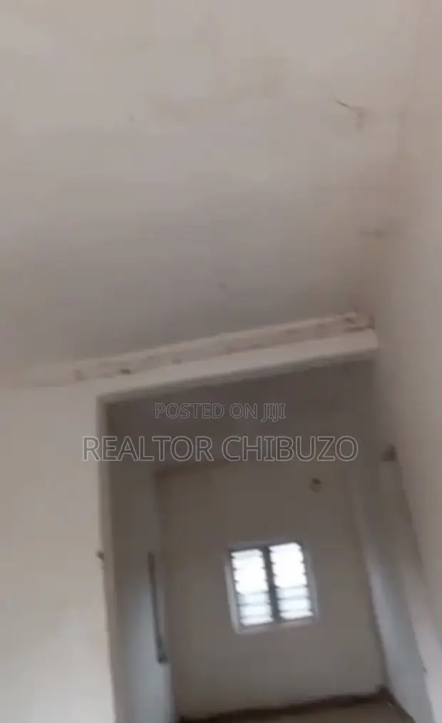 2 Bedroom Block of Flats for Sale in Apo - 1