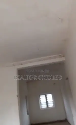 2 Bedroom Block of Flats for Sale in Apo