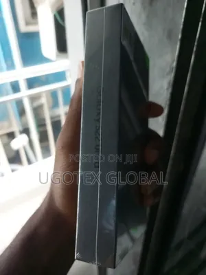 New Samsung Galaxy S22 Ultra 128GB Black