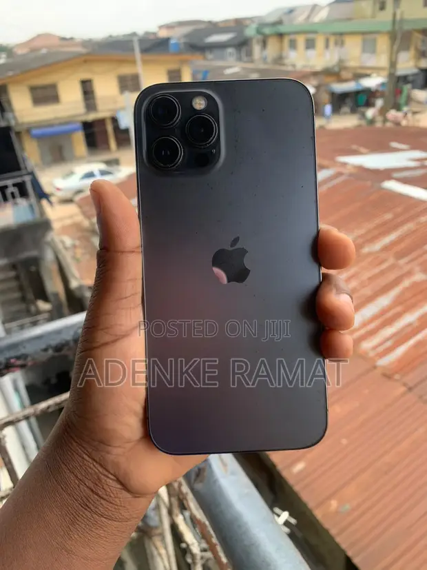 Apple iPhone 12 Pro Max 128GB Black - 1