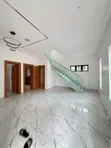 Sabon Ginin 4-Bedroom Duplex a Surulere, Legas - 3