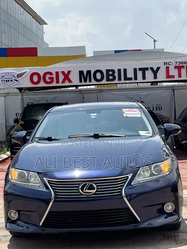 2013 Lexus ES 350 - Foreign Used, Sunroof - 1