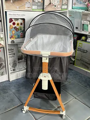 Mothercare Baby Bassinet - Height Adjustable