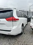 Toyota Sienna XLE 7-Fitar Da Zama Ta 2012 - 5