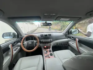 2008 Toyota Highlander Limited 4x4 SUV - Foreign Used