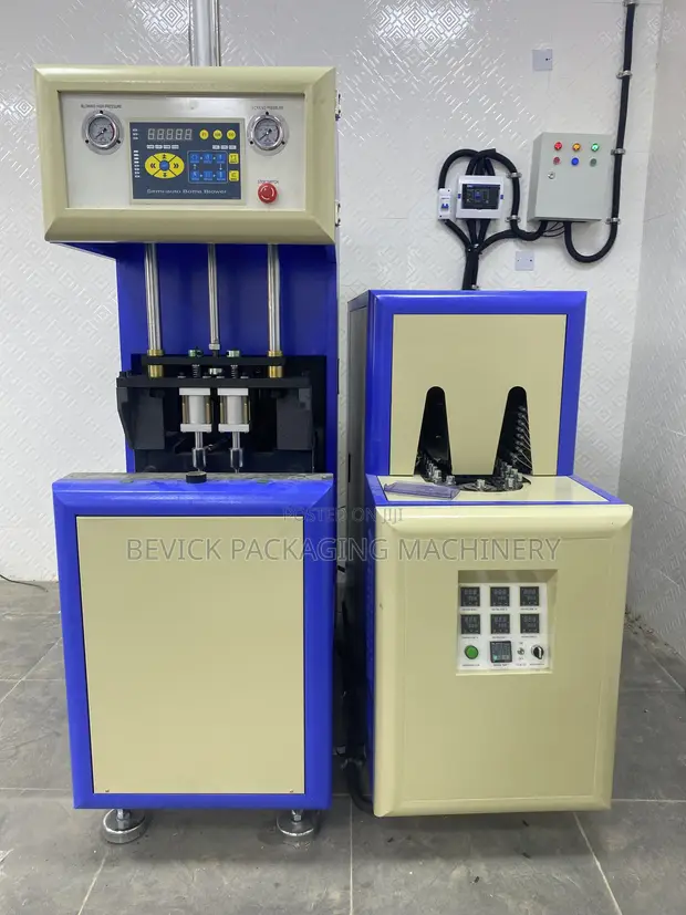 2 Cavity PET Blowing Machine - 1