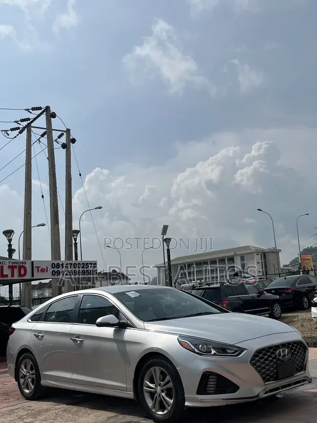 Hyundai Sonata 2019 Silver - 1