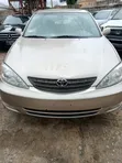 2004 Toyota Camry LE V6 Sedan - Gold - 3