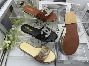 Maganin Mata na Alatu na Chanel na Fata