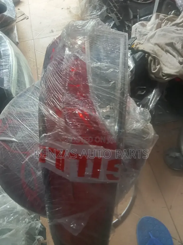 Toyota Corolla Backlight Replacement (2020-2024) - 1