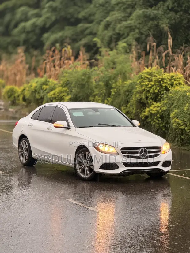 2015 Mercedes-Benz C300 Base AWD 4Matic Sedan White - 1