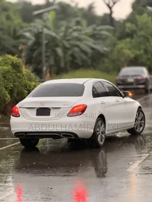 2015 Mercedes-Benz C300 Base AWD 4Matic Sedan White