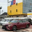 2018 Toyota Camry SE FWD Red - 3