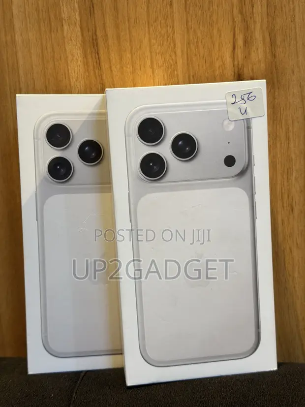 New Apple iPhone 17 Pro 256GB Silver - 1