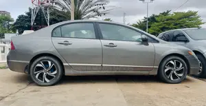Honda Civic 2006 Grey