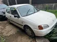 Toyota Starlet 2004 White - 4
