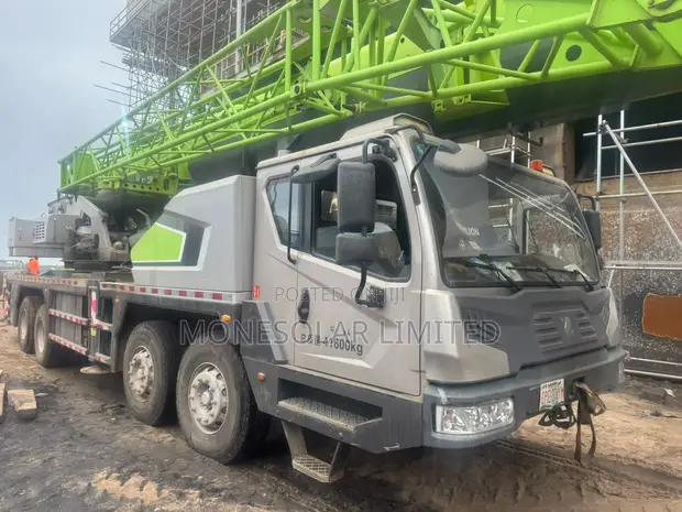 Zoomlion 50 Ton Mobile Crane - 1