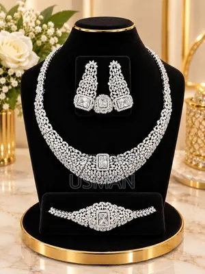 Zaicon & Gold Plated Kayayyakin Kayan Kwalliya