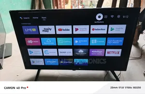 Skyworth 43-Inch Android Smart TV (Amfani da aka yi a kasashen waje)