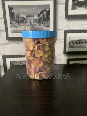 Meenah Treats: Cakes, Pastries, Plantain Chips & Household Gadgets