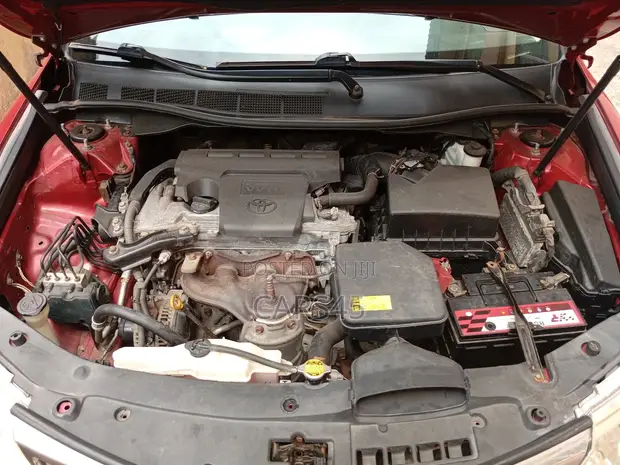 Toyota Camry 2012 Red - 1