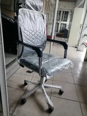 Sabon Swivel Office Chair - Baki